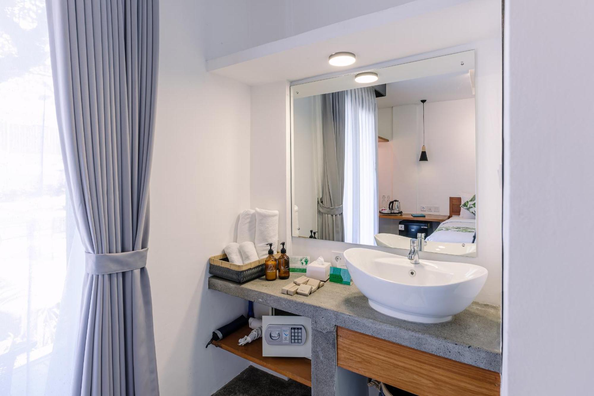 Chandi Hotel Ubud Екстер'єр фото
