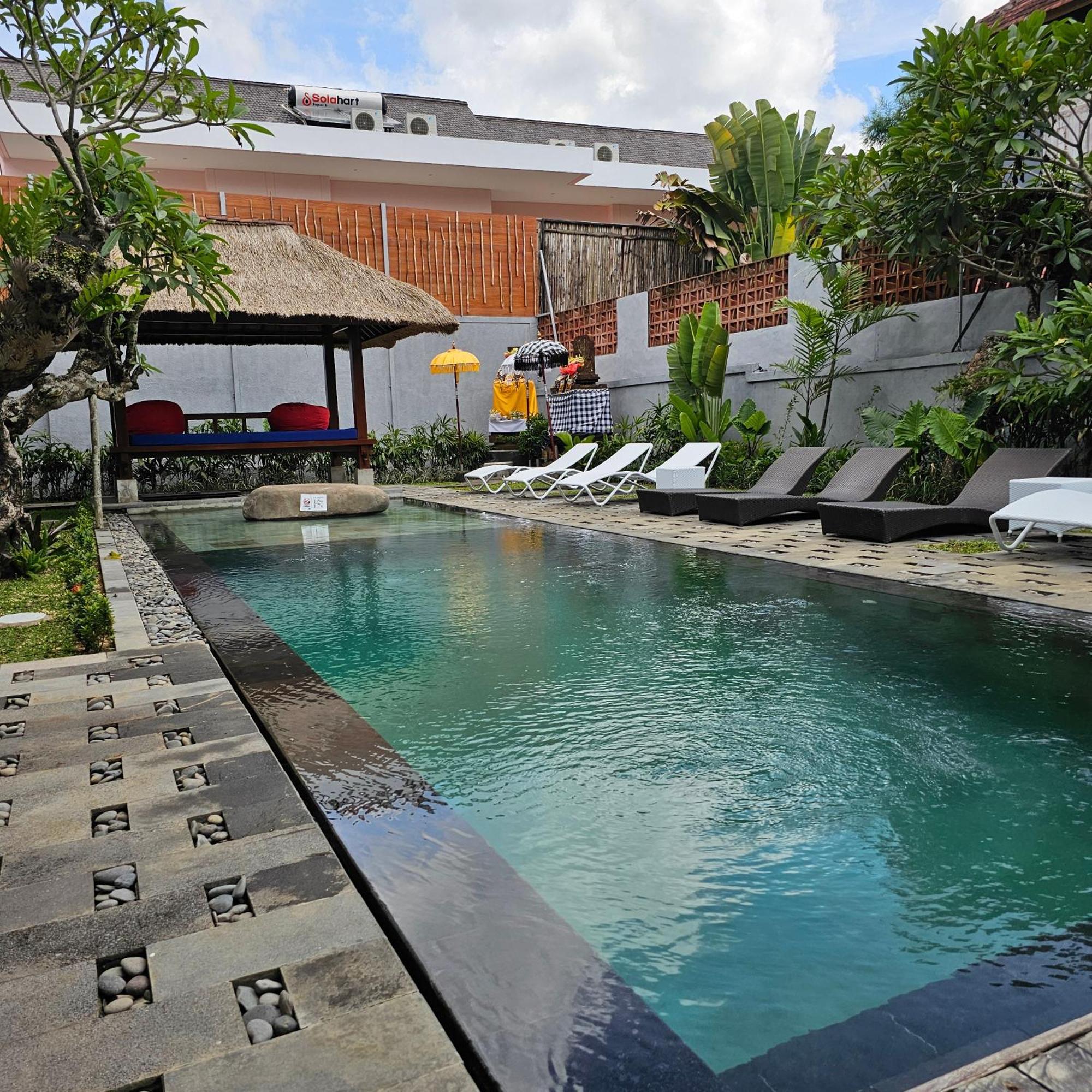 Chandi Hotel Ubud Екстер'єр фото